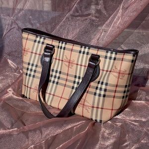 💌 Authentic Vintage Check Burberry Bag 💌